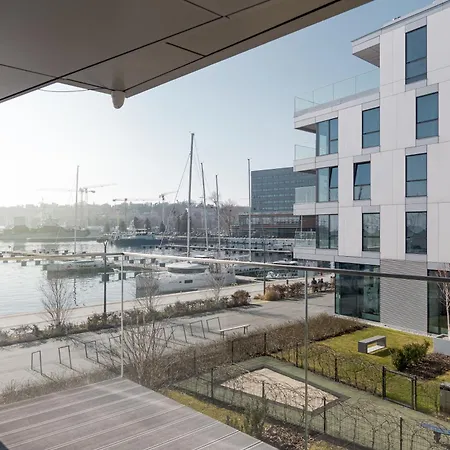 Yacht Park - Delux Waterfront With Free Parking