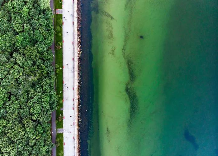 Yacht Park - Delux Waterfront With Parking غدينيا